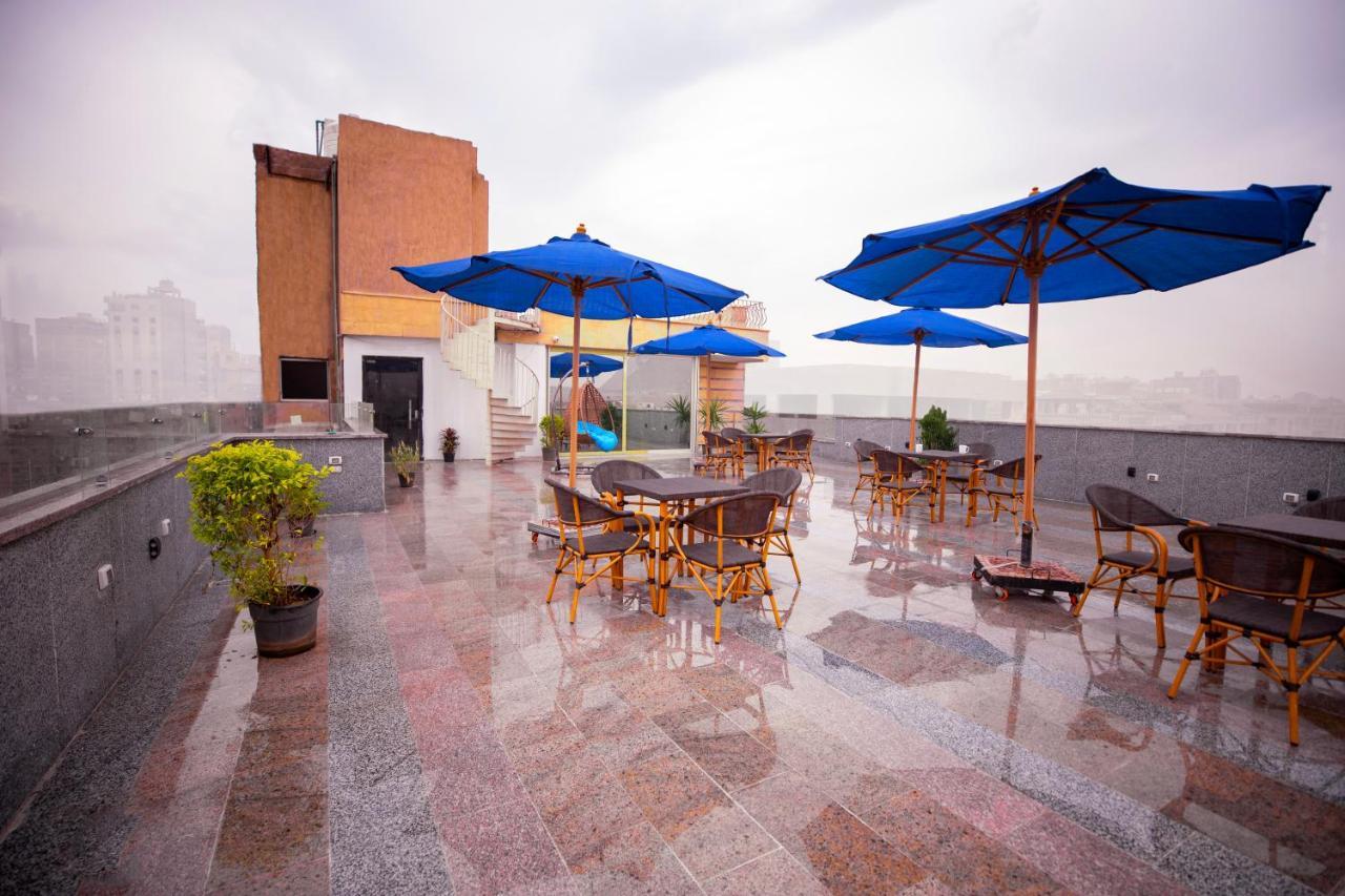 Blue Pyramids Eyes Hotel Al Kawm al Akhdar Exterior foto